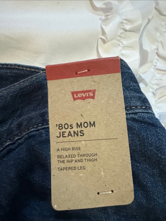 Levi's Denim - Levi’s 80s MOM JEANS